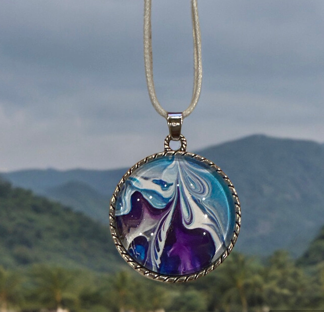 Original Abstract Art - Pendant 30mm - Necklace - Fluid Art - Wearable Art - Functional Art