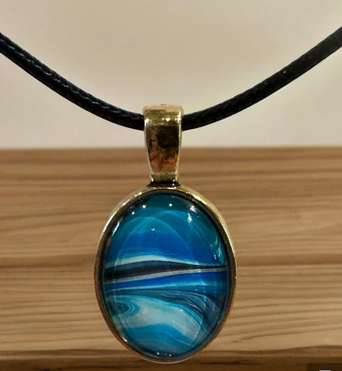 Original Abstract Art - Pendant Oval 20mm - Necklace - Fluid Art - Wearable Art - Functional Art