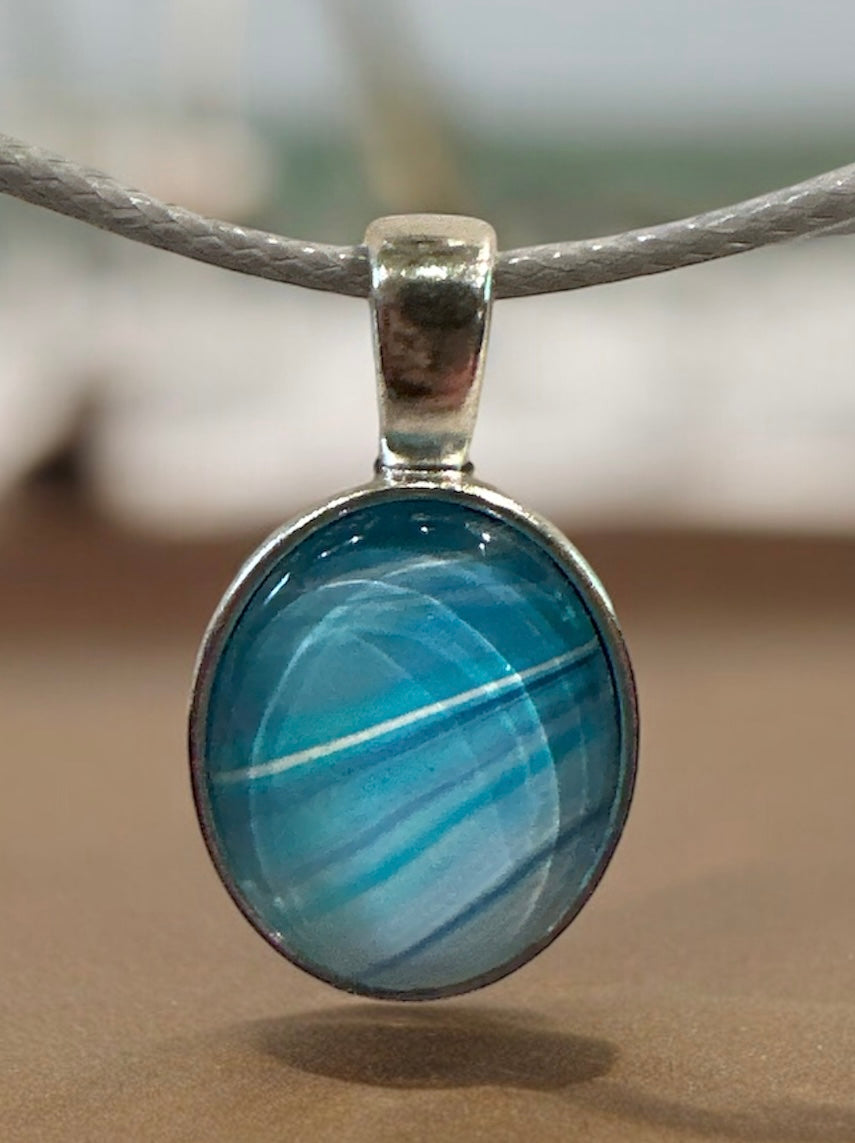 Original Abstract Art - Pendant Oval 20mm - Necklace - Fluid Art - Wearable Art - Functional Art
